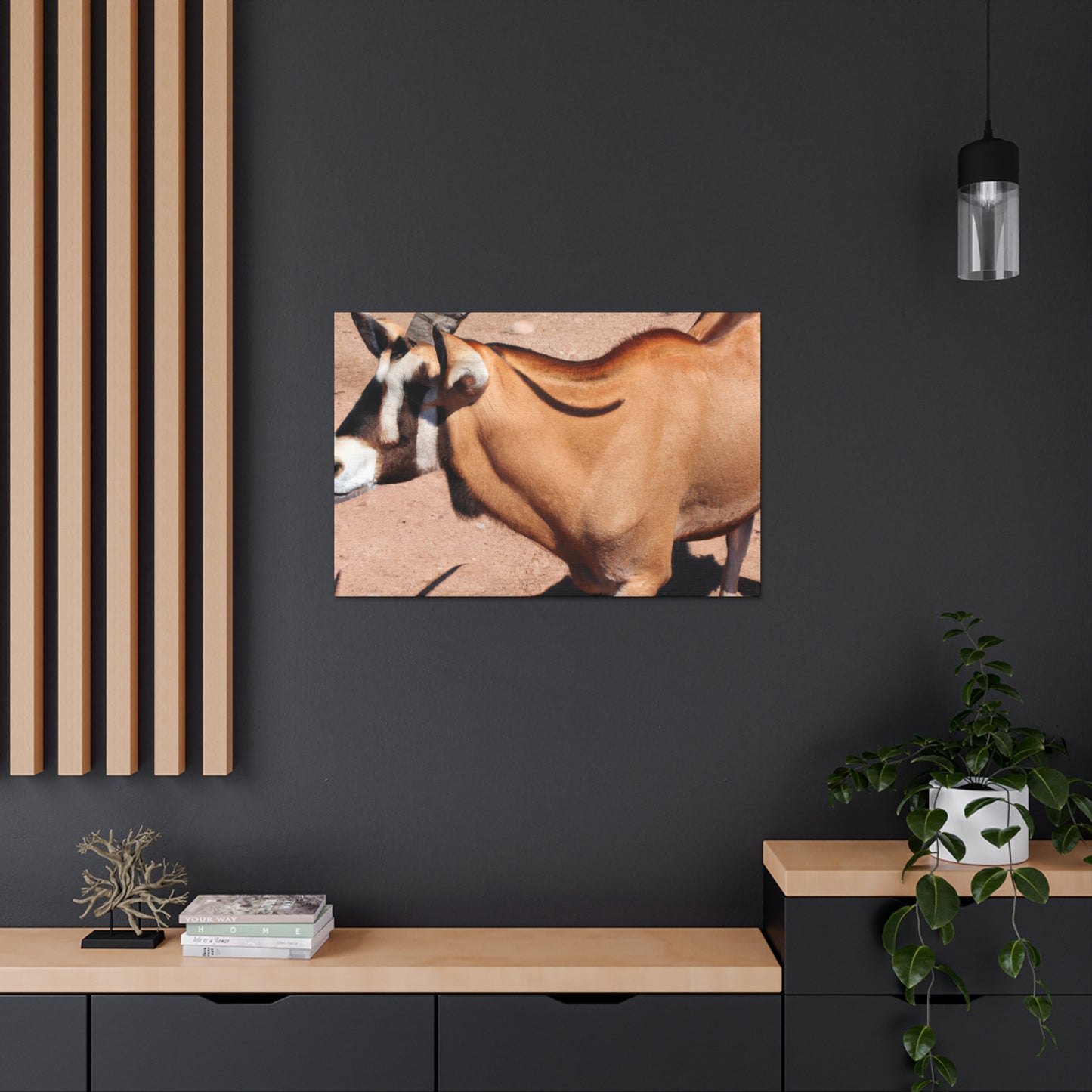 Stripespike. - Canvas Wildlife