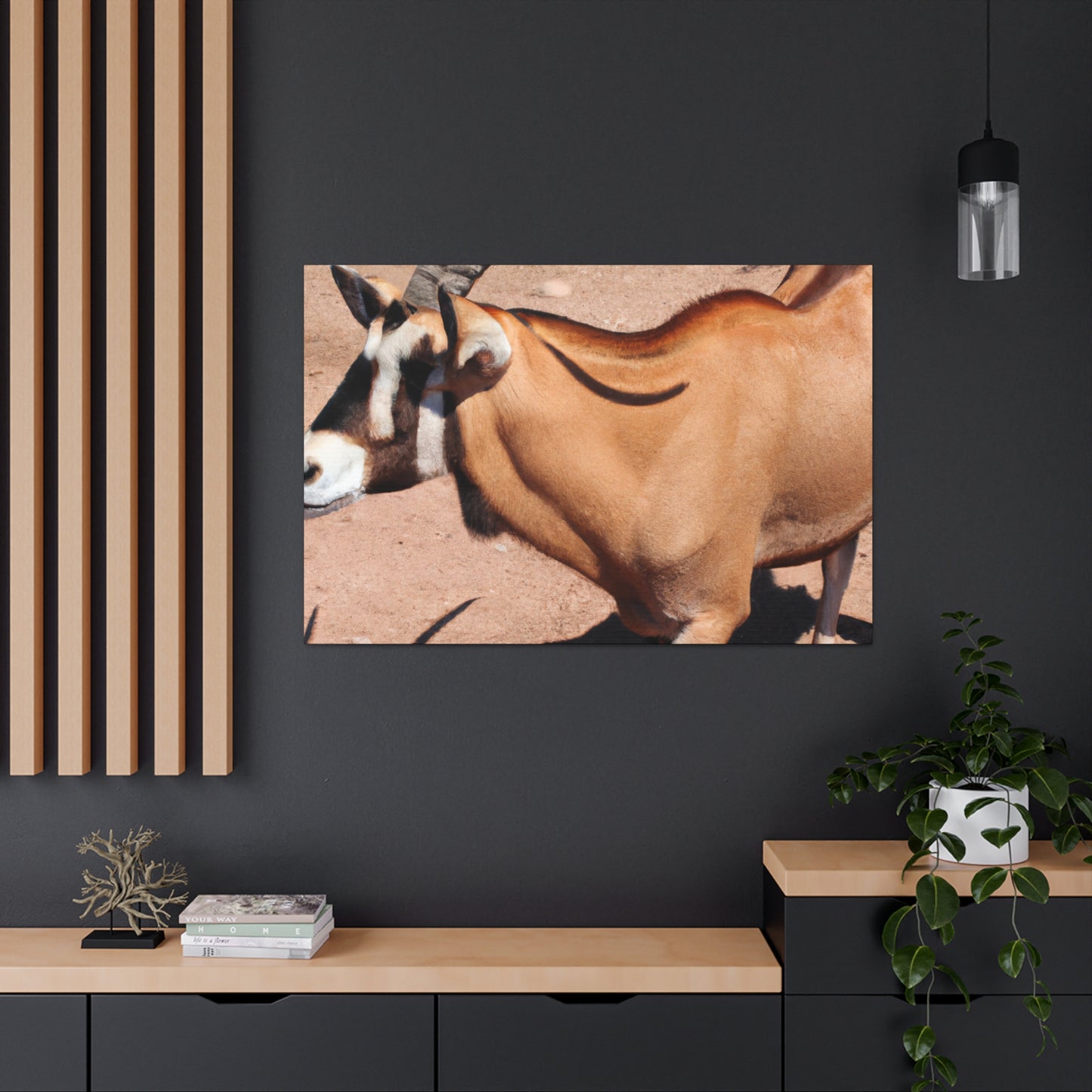 Stripespike. - Canvas Wildlife